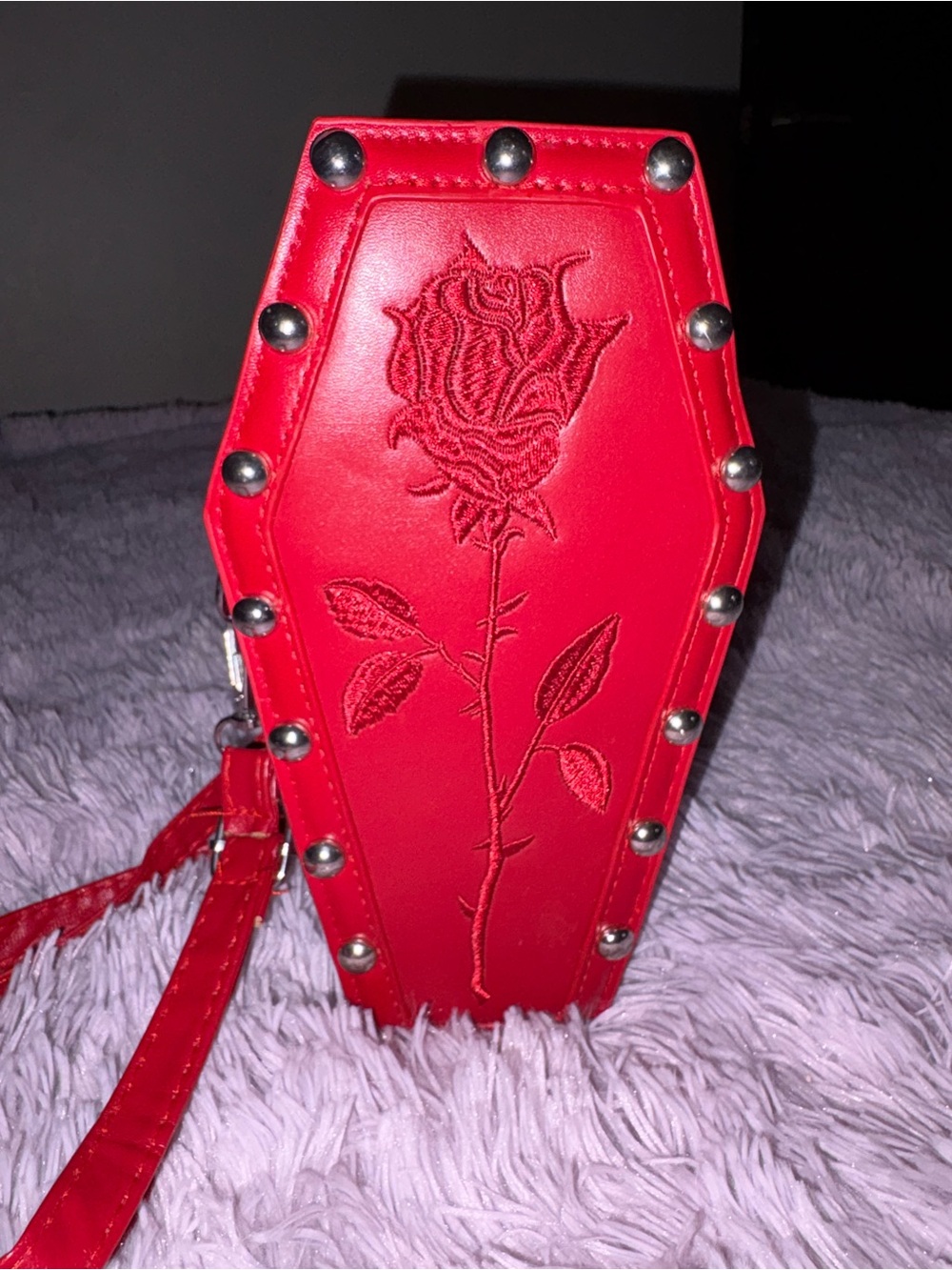 Red Coffin-Shaped Crossbody Bag with Embroidered Rose
